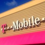 Вывеска магазина T-Mobile (Англия)
